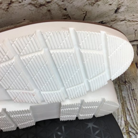 Sandy Gray Leather Brogue Wingtip Tassel Slip On Platform Loafers - Picture 7 of 7